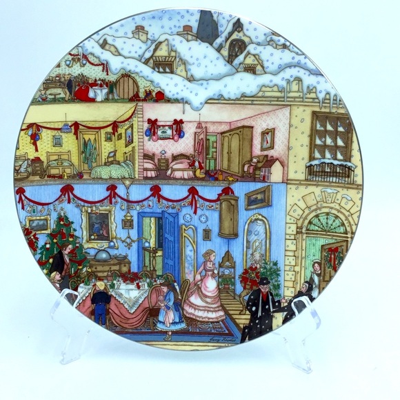 Wedgwood  England Bone China Victorian Christmas Day Plate - Picture 1 of 10